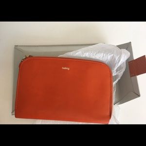 Bellroy Leather Clutch in Tangelo